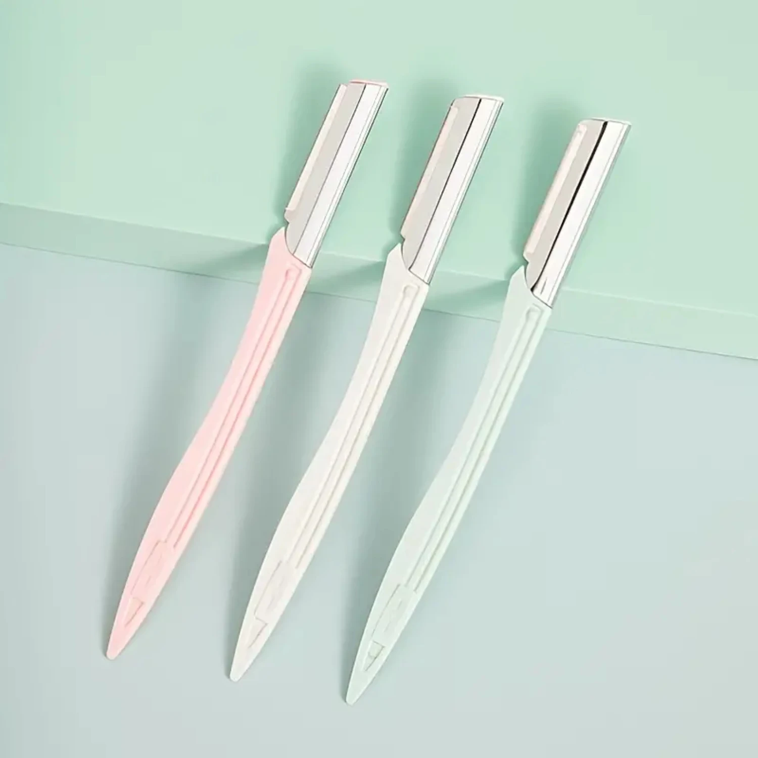 Peach Fuzz Remover for Women - Safe Hair Removal Tool Delicate Facial Areas. Achieve Smooth Skin.