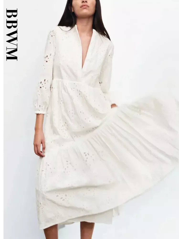 

2022 New Women Embroidery Long Dress Fashion Elegant Party Vestido Vintage Long Sleeve Hollow Out Female Dresses Vestidos
