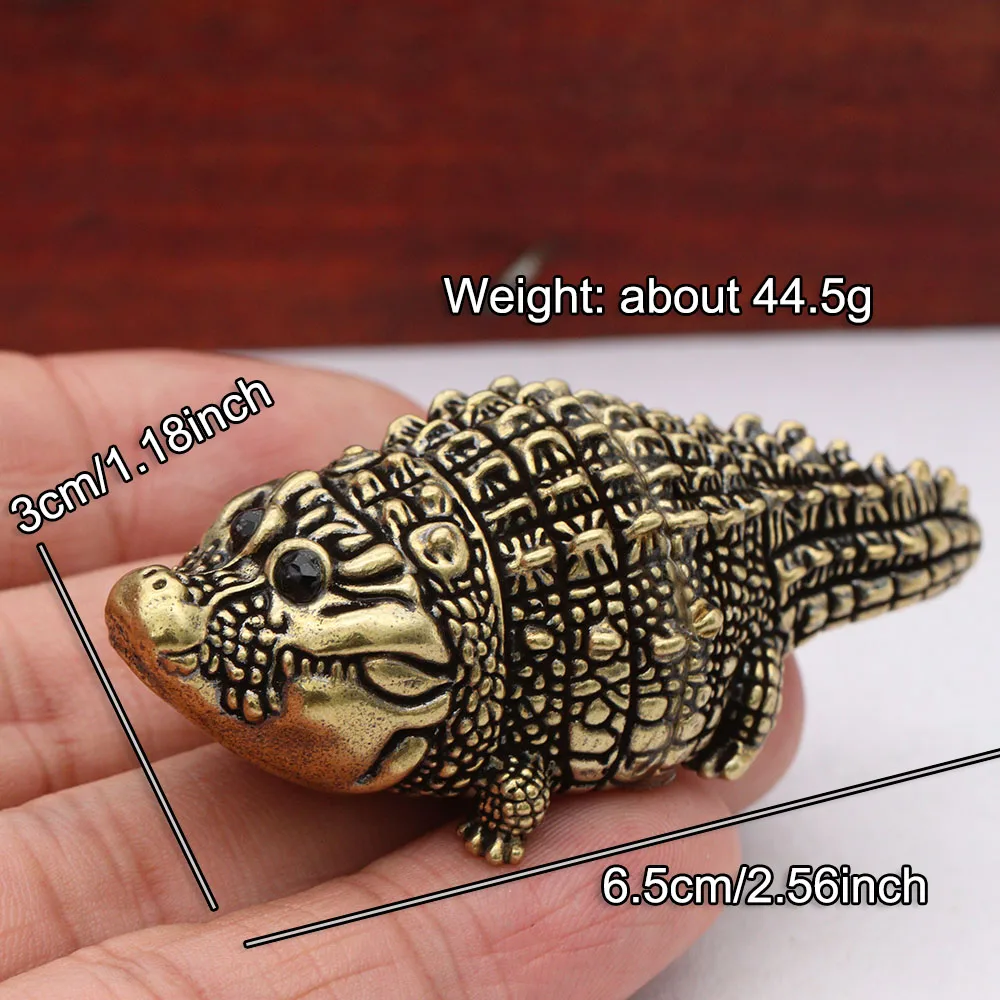 Статуэтка крокодила из меди эдуард власов охота на крокодила