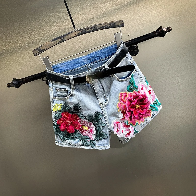 

European Station Summer Stretch Denim Shorts Female High Waist Embroidered Peony 2021 New Slim and Thin Hot Pants Trend