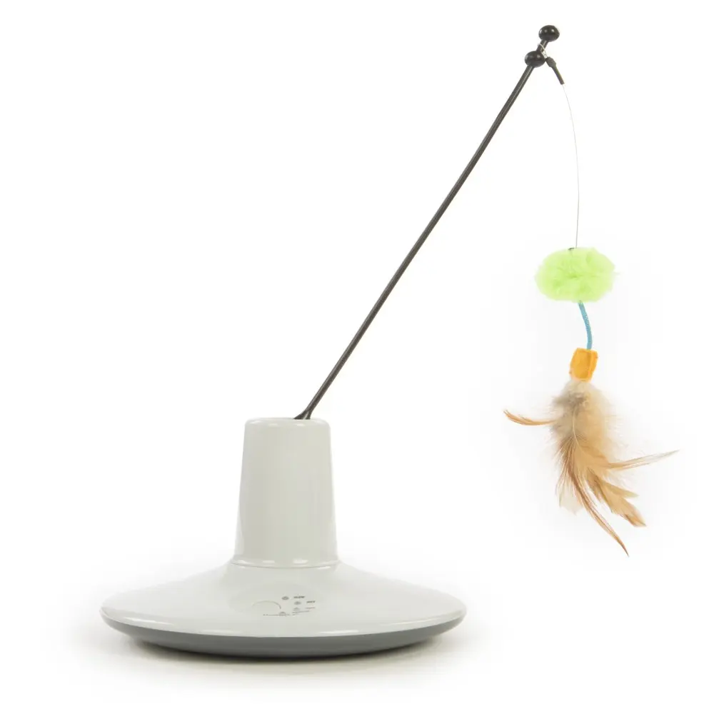 

Электронная игрушка с батарейным питанием