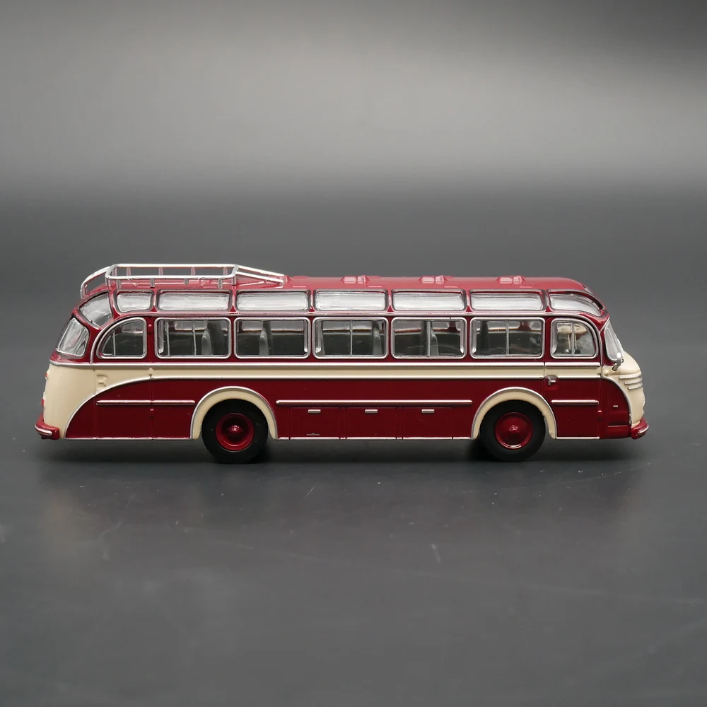 Фото Коллекционная модель автобуса IXO 1:72 Henschel HS 100N (Германия), литая под давлением, из сплава, сувенир, подарок №5