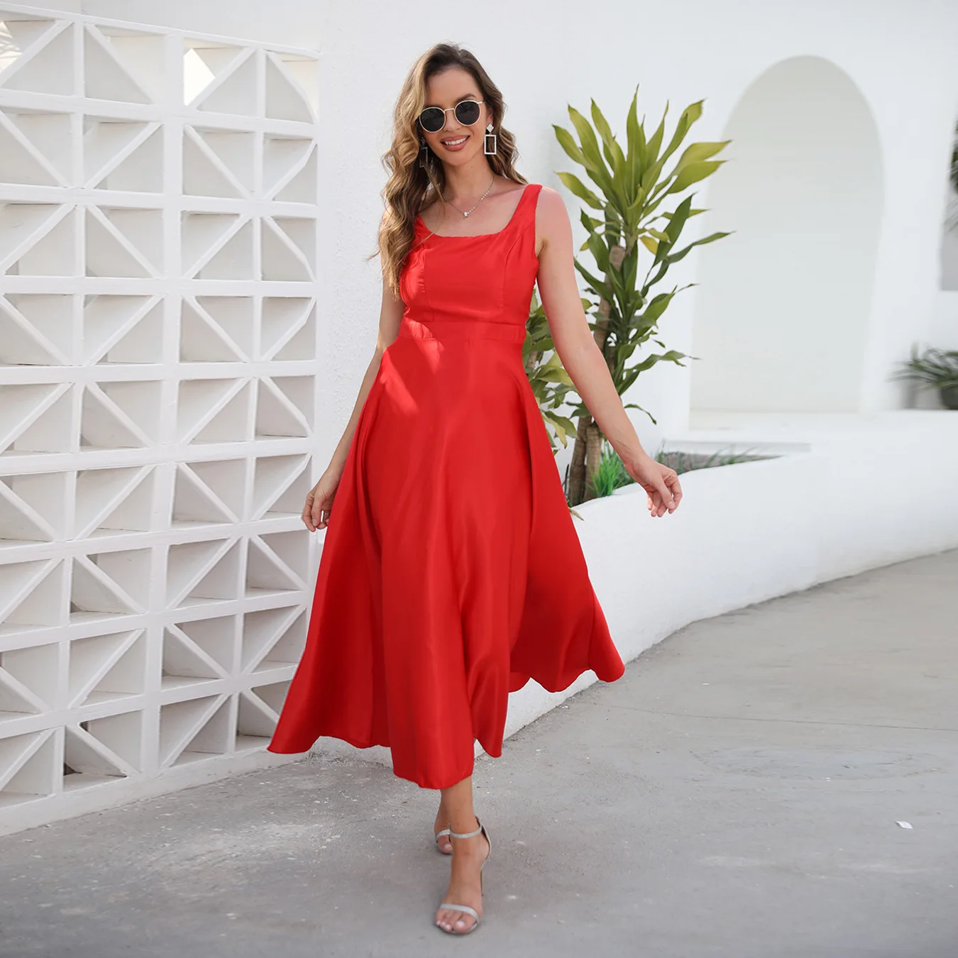 

Graduations Dresses Satin Bodycon Party Red Women Sleeveless Sexy Square Neck Crystal Dresses Celebrity Evening Club Vestidos