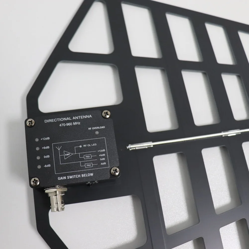 Активная направленная антенна Betagear UA868 UHF беспроводная со встроенным усилителем
