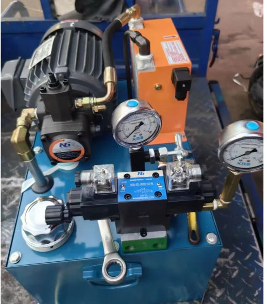 

Гидравлический блок питания экскаватора 220В