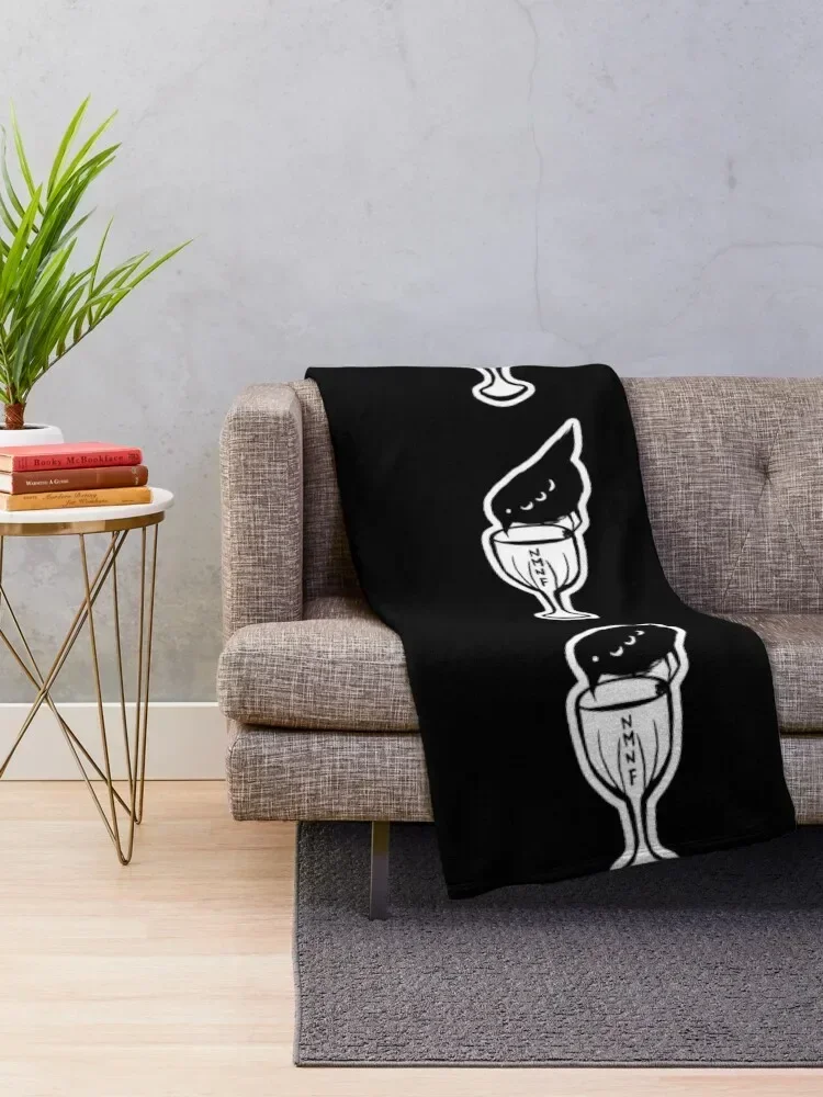 Шесть ворон без плача похорон бросьте в клетку на диван теплые одеяла