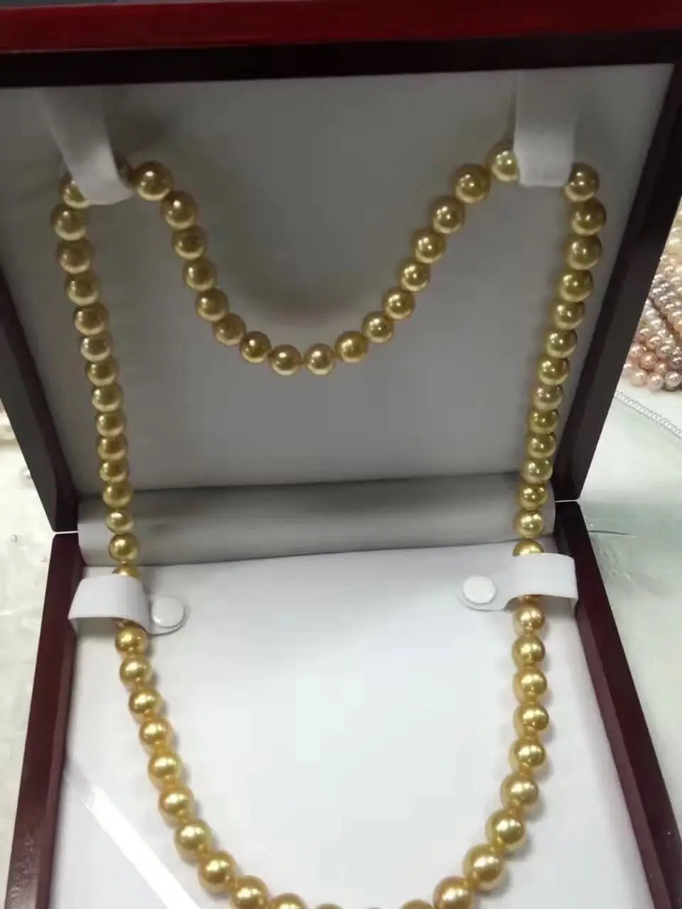 

Круглое Золотое жемчужное ожерелье Южная море 8-9 мм 18 дюймов 14k