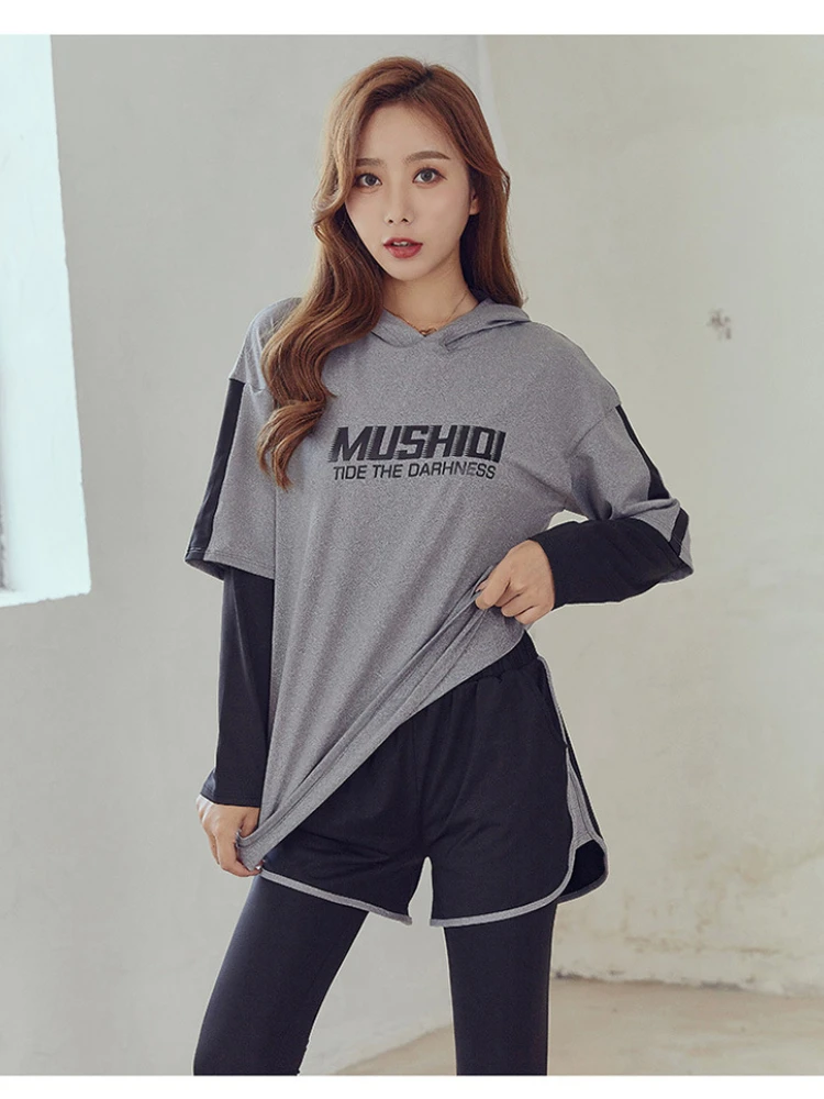 

Track Suit Women Fitness Clothing Suit Four Piece Gym Sports Suit Running Quick Drying Loose Slim Yoga Clothes Ladies