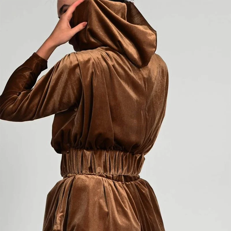 Black Long Sleeve Gold Velvet Bare Navel Hoodie Short Jacket and Shorts Two Piece Set Winter Sexy Women Velvet Two Piece Set