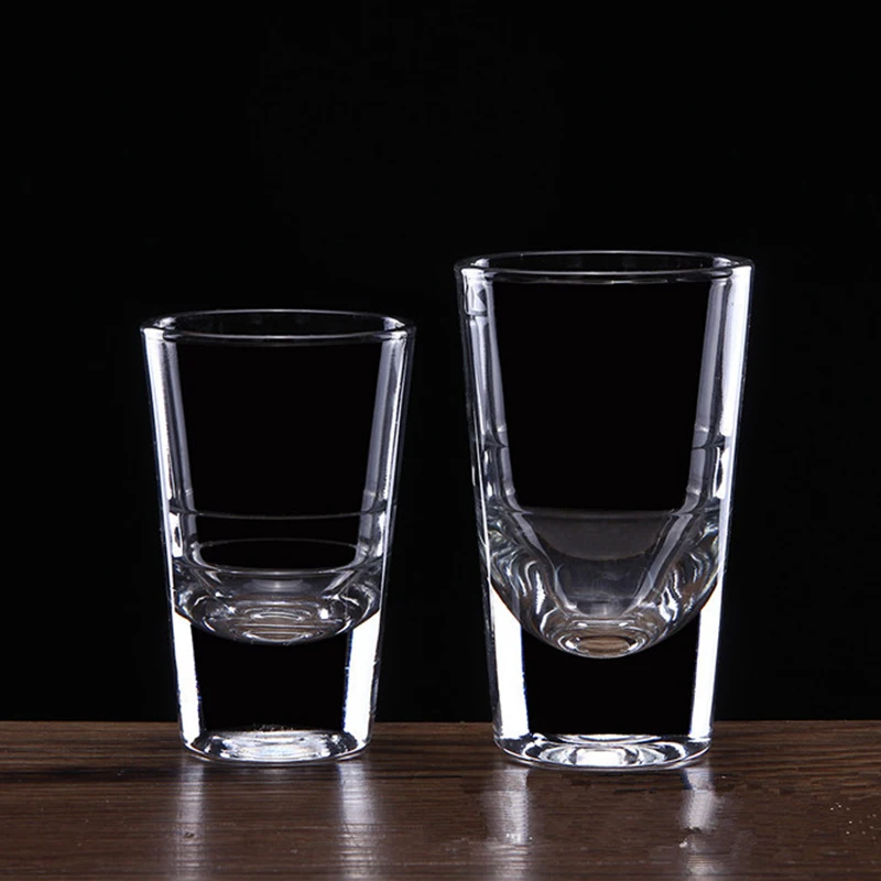 Экологичные спиртовые стаканы для напитков