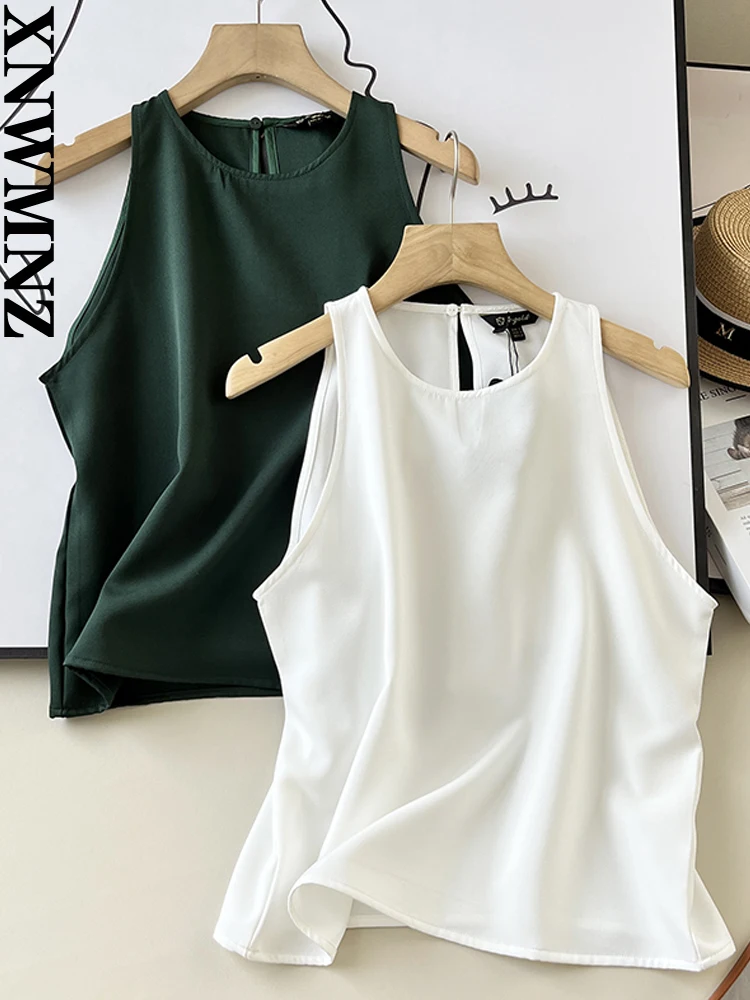 

XNWMNZ Women's Fashion New Loose Fit Sleeveless Strap Shirt Woman Retro O Neck Casual Versatile Female Chic Top