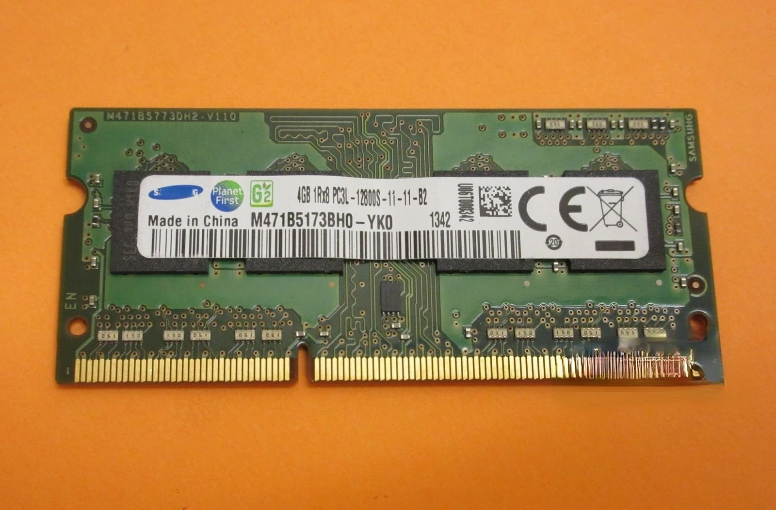 

Внутренняя память для ноутбука RAM 4G DDR3L 1rx8