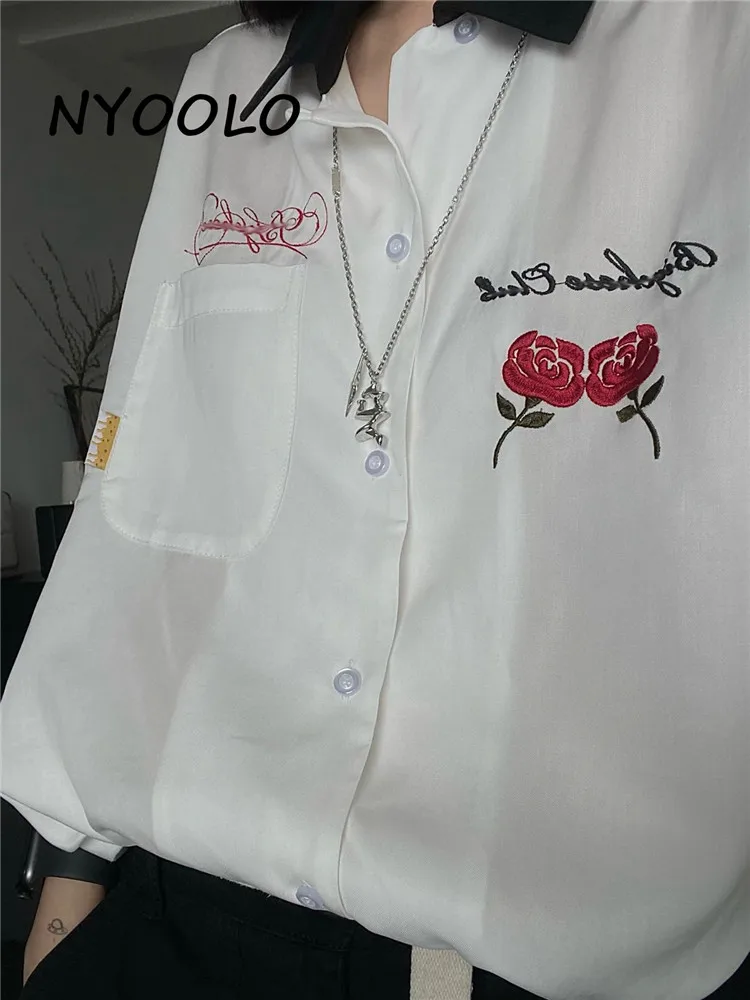 

NYOOLO Vintage Rose Flowers Letters Embroidery Pocket Short Sleeve Shirt Women Cloth 2022 Summer High Street Oversized White Top