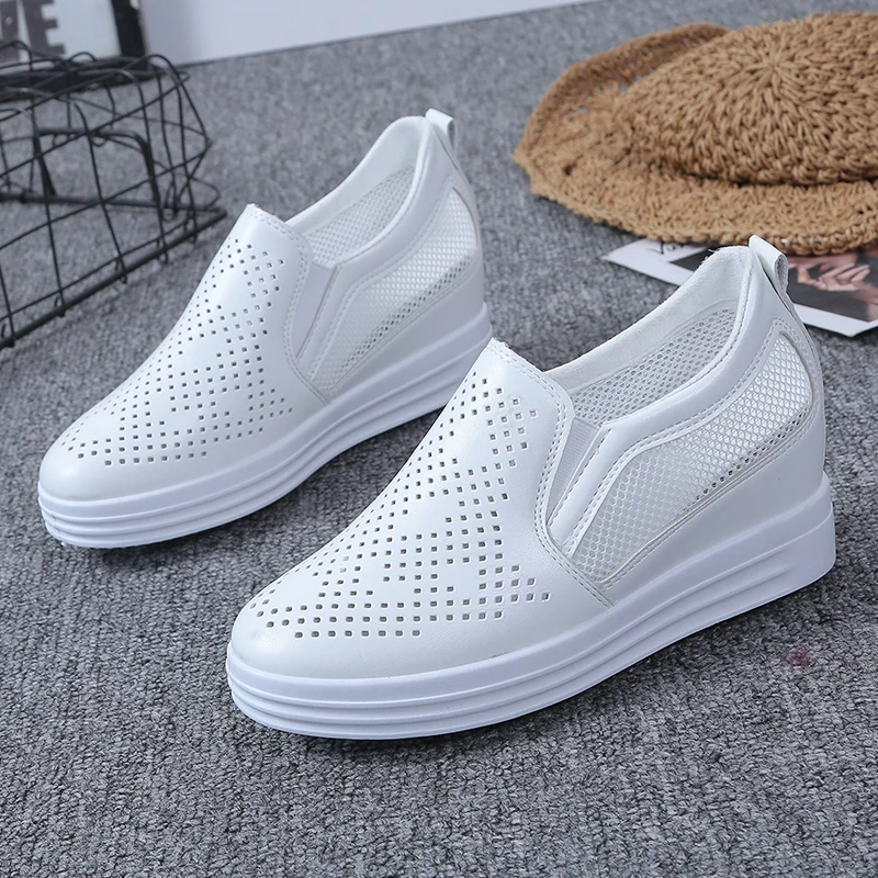 

2022 New Size 34-40 Women's Sports Shoes Spring and Autumn Women's Vulcanized Leather Shoes Large Slip Hollow Zapatos De Mujer