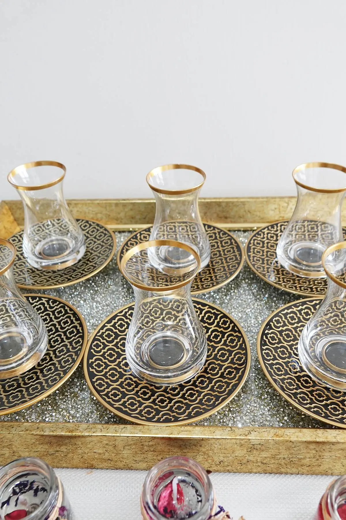 

Glazze Modern Pattern 12 Piece Tea Cup Set