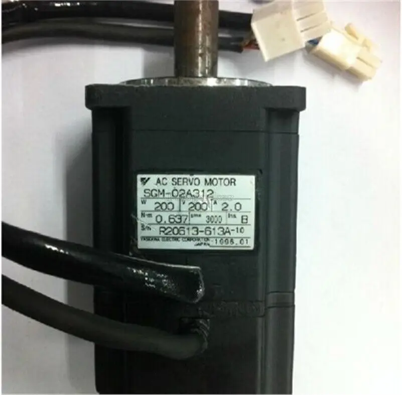 

Used 1Pcs Servo Motor SGM-02A312 Yaskawa Plc Module kg