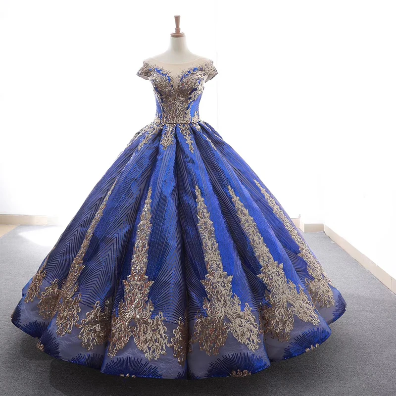 Рисунок 2 - RSM66754 пальто, украшенное бисером,