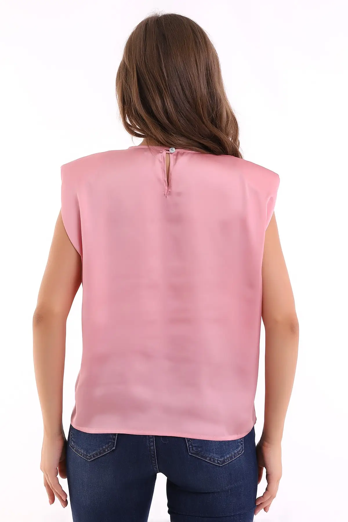 Рисунок 2 - Женская стильная блузка без рукавов