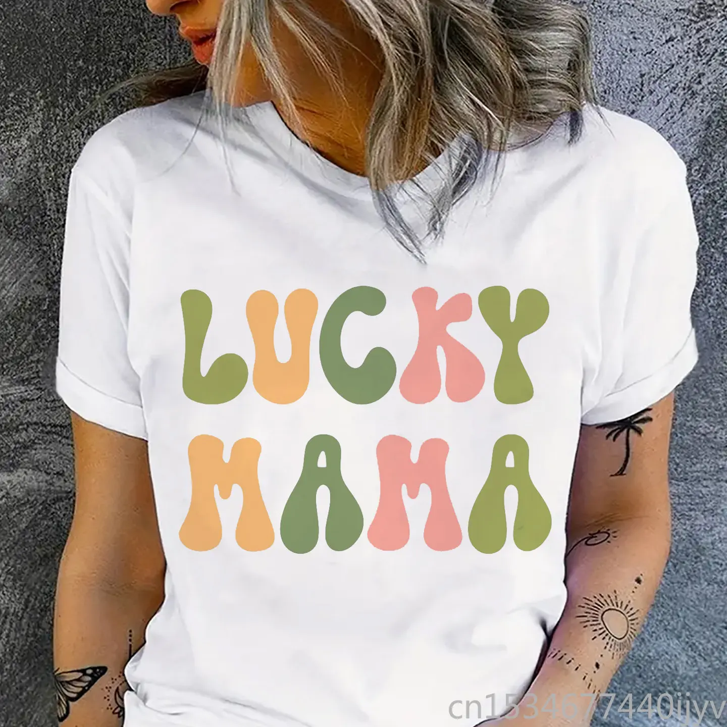 

Women's Graphic Tshirts Aesthetic Lucky Mama T-Shirts Short Sleeve T Shirt Vintage Grunge Tops Saint Patricks Day Clothes