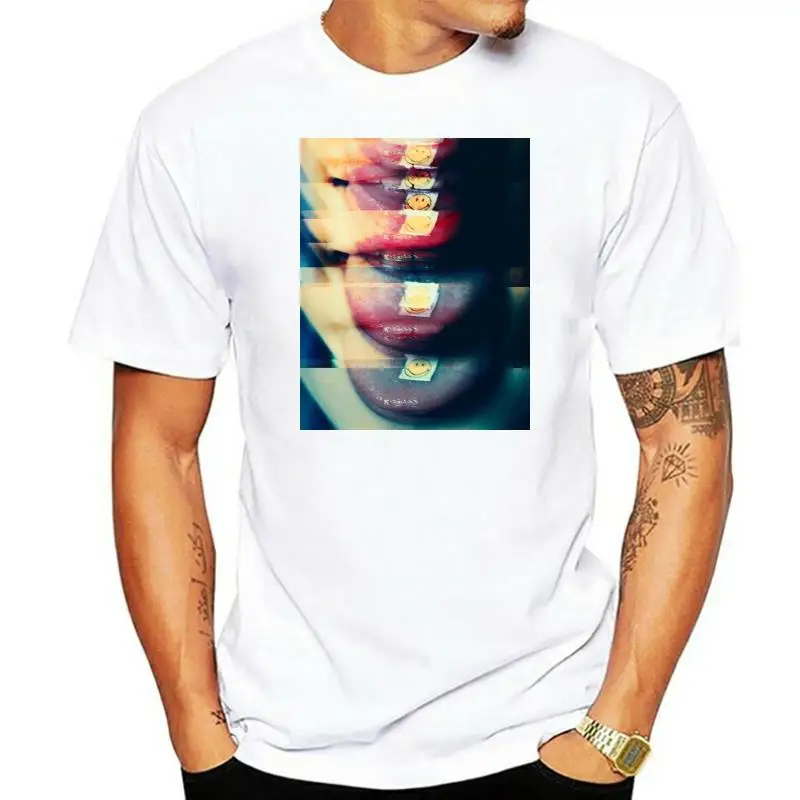 

Модная футболка, Мужская одежда, размытая футболка с изображением лекарств, зрение влюбленных, высокая трава, Мужская (доступна для женщин), ...