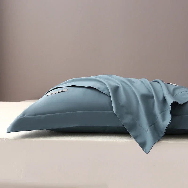 

Наволочка из хлопка FLOWERS AND CAKES