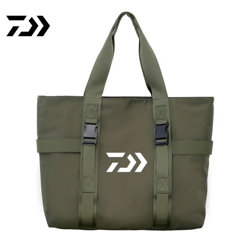 

Daiwa Large Capacity Travel Bag Sports and Fitness Bag Men's Portable Fishing Bag Waterproof and Lightweight Shoulder Bag