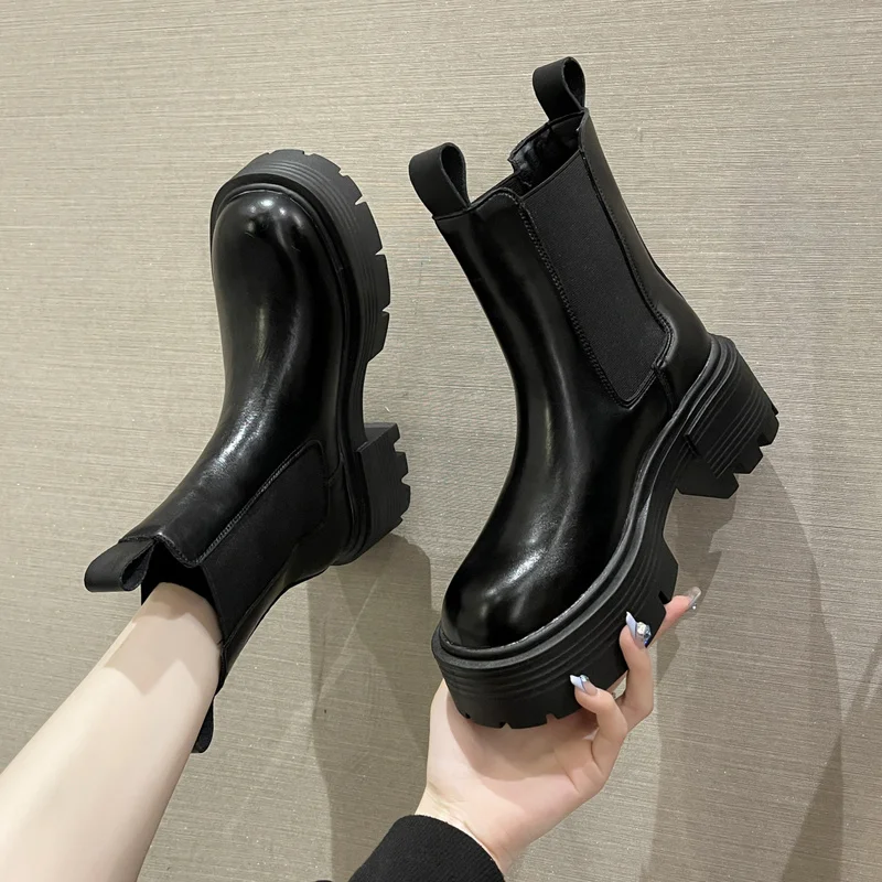 

2023 Platform Chelsea Boots Women Chunky Ankle Boots Autumn Winter Shoes Luxury Thick Heels Pu Leather Slip on Botas Plus Size