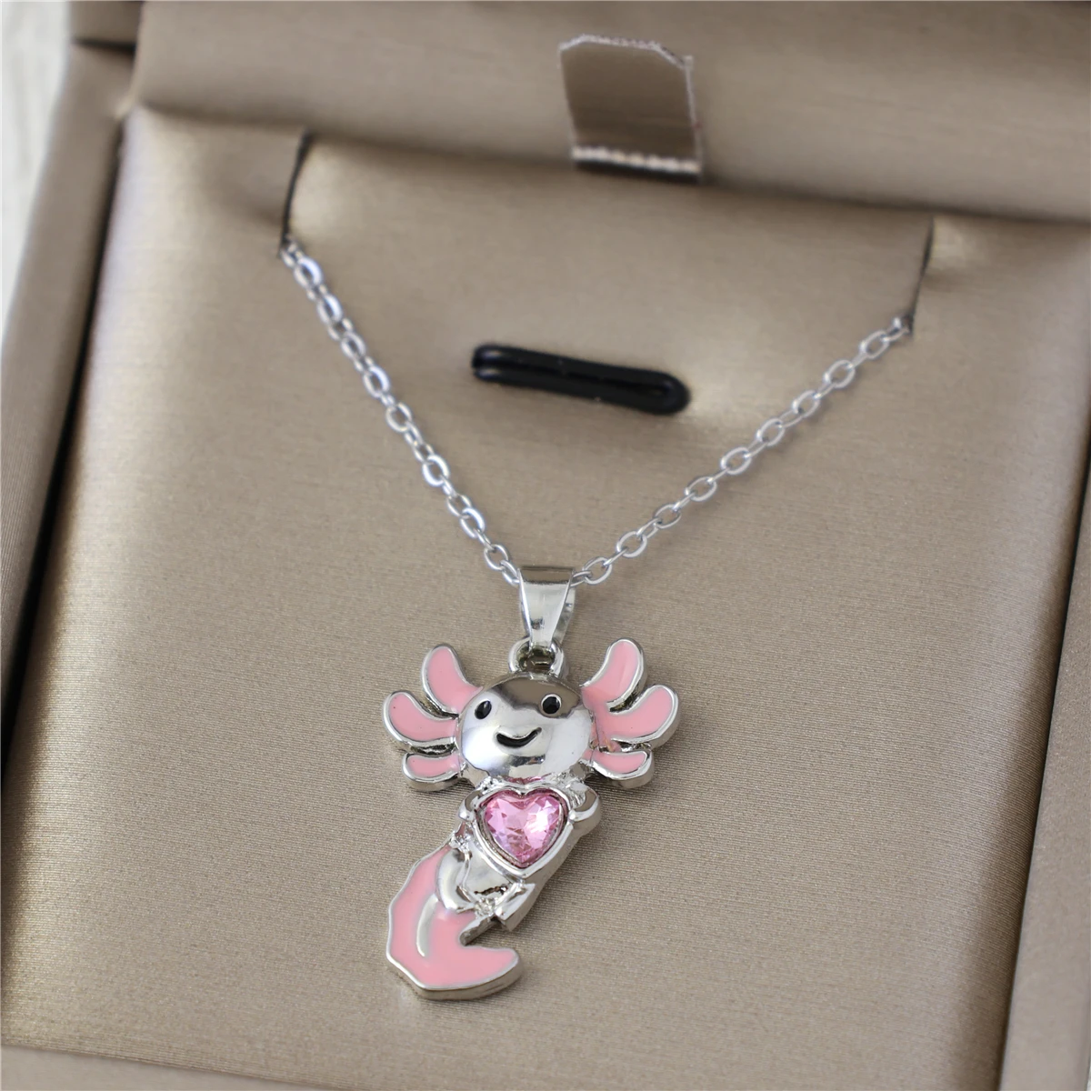 2 шт./компл. милый и игривый розовый кристалл саламандра кулон ожерелье