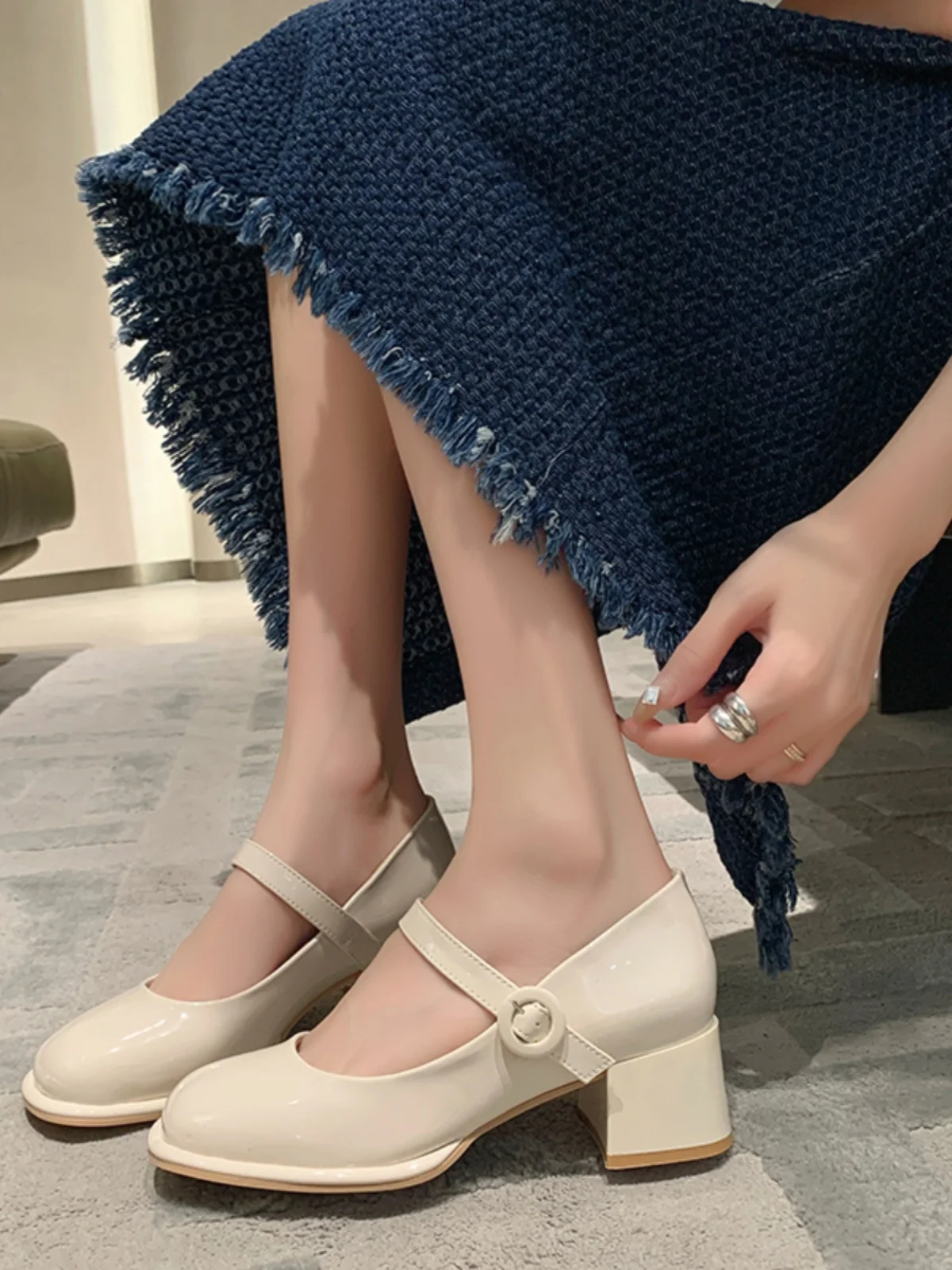 African Woman Shoe Brief Pumps Casual Heels Chunky Sandals Mary Jane Square Toe Slip On Lace-Up Basketball Platform Burgundy Swe