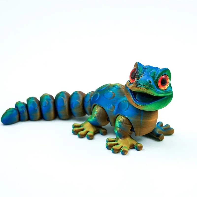 

Многошарнирный пластиковый геккон с 3D принтом