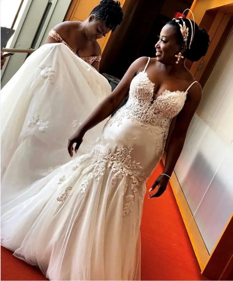 

KapokDressy Modest African Mermaid Wedding Dresses Lace Applique Trumpet Bridal Gowns Beach Plus Size Wedding Dress Sweep Train