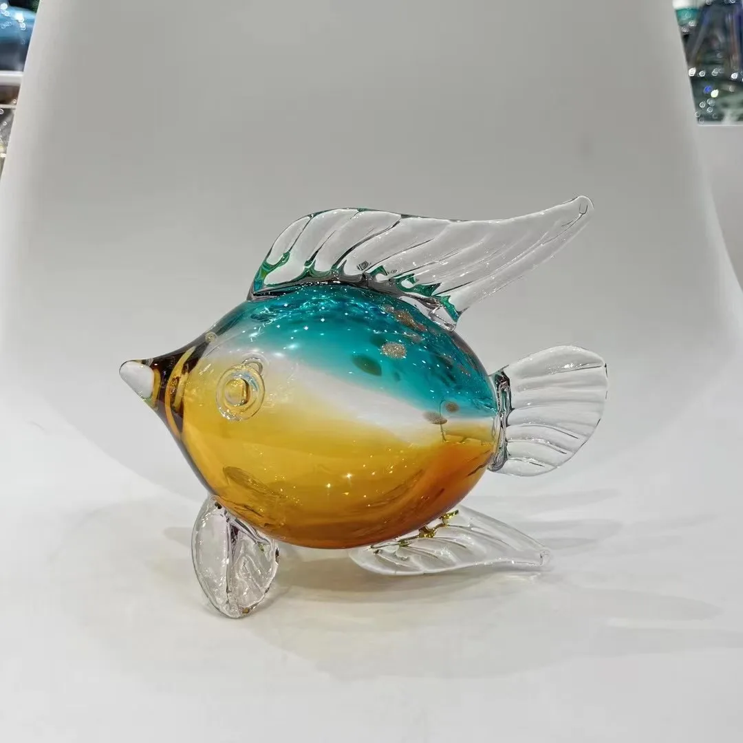 

Глазурованные стеклянные рыбки