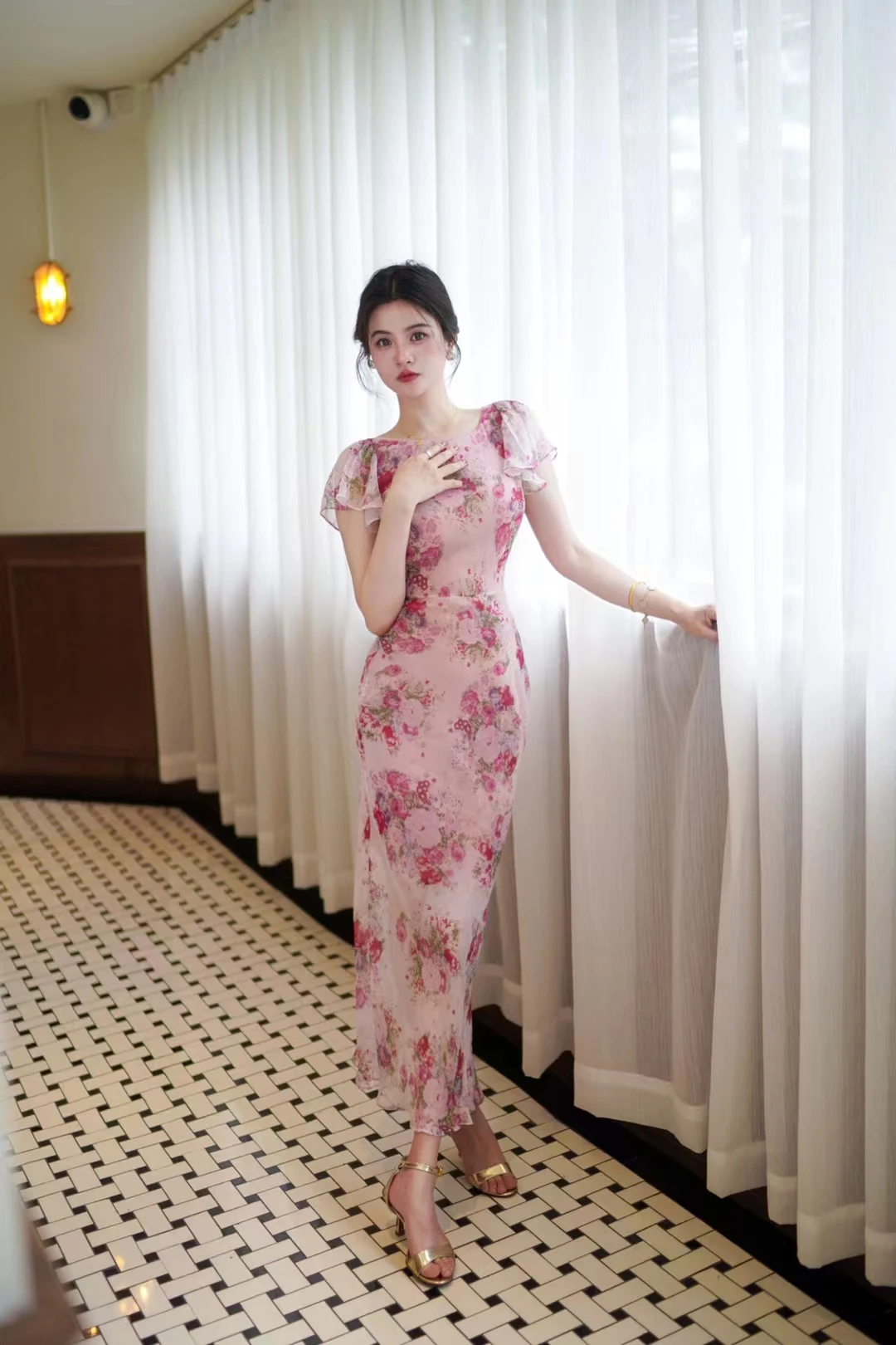 

Women's Slim Waist Floral Printed Round Neck 100% Silk Holiday Long Dress