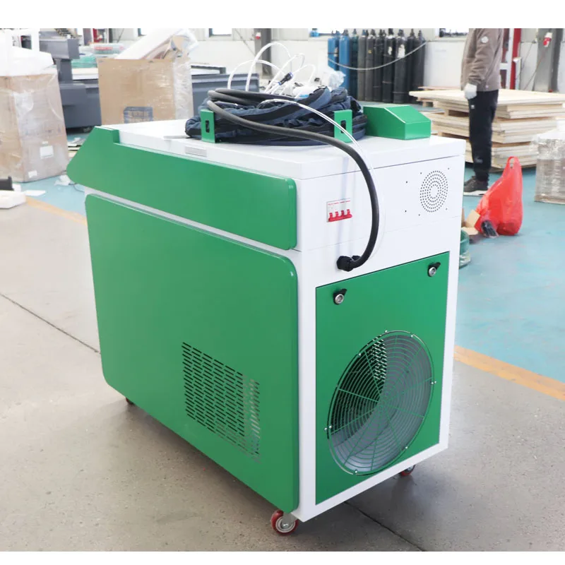 Высокая мощность 2000 3000 Вт лазерная чистящая машина для металлической масляной