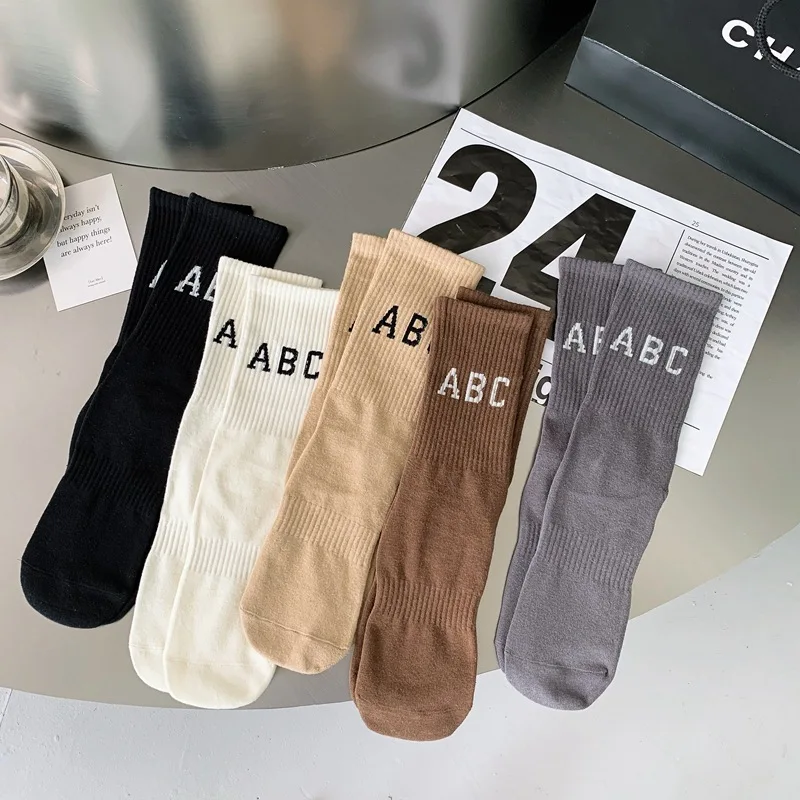 

Hot Classic Letter ABC Socks Girls Cute Cotton Harajuku Socks Casual Female Cool Skateboard Socks