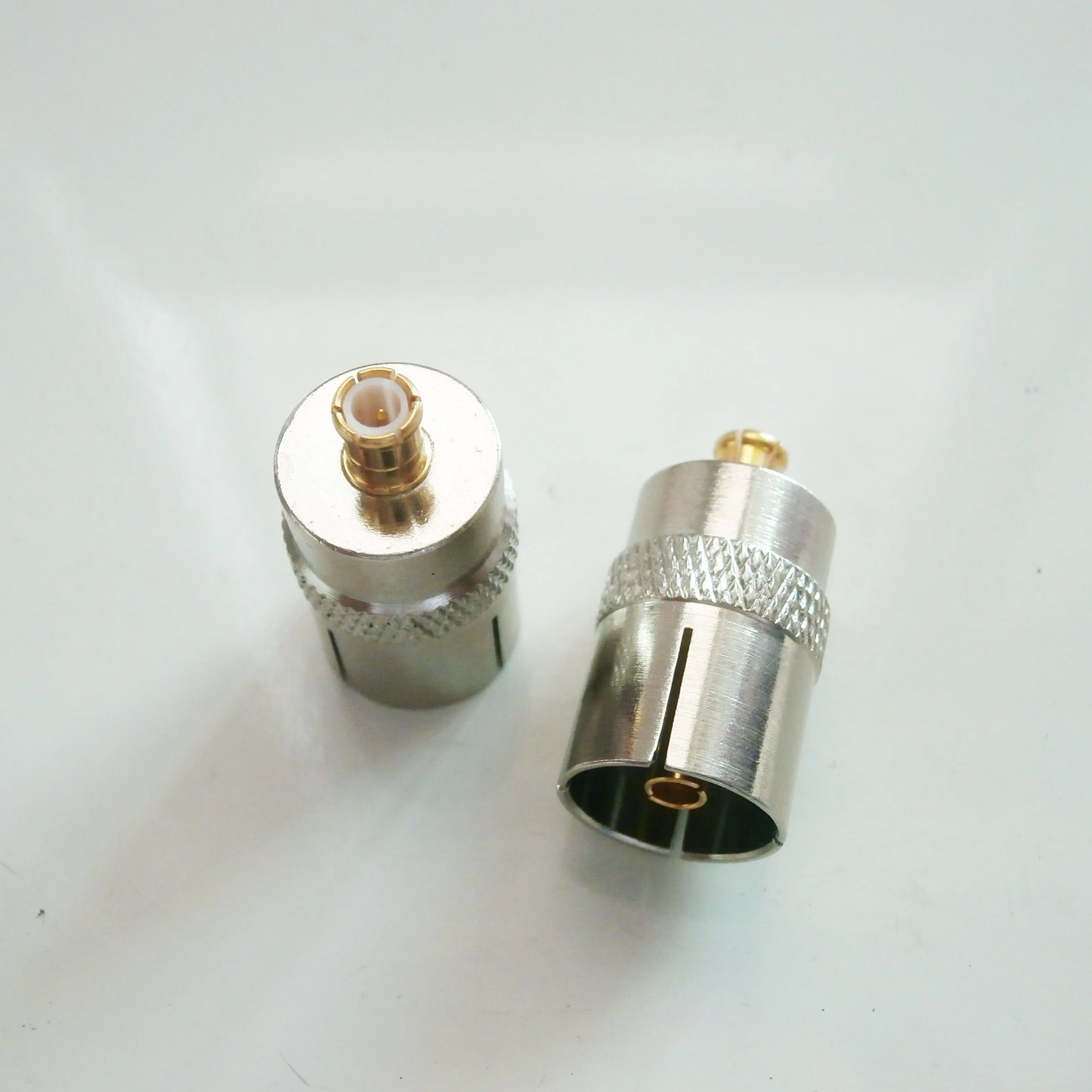 50 Ом MCX к стандарту IEC DVB-T ТВ-розетка гнездо штепсельной вилке MCX-IEC никелированные