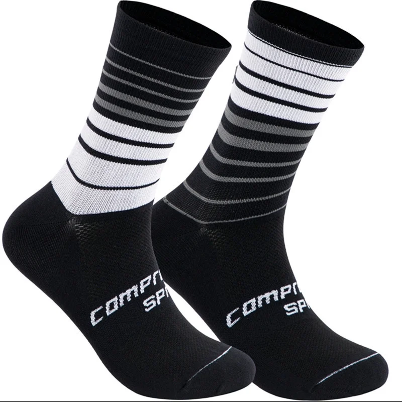 

New 2023 ZFLAMER Men Sports Cycling Socks Comfortable Socks Breathable Bikes Running and Outdoor Socks