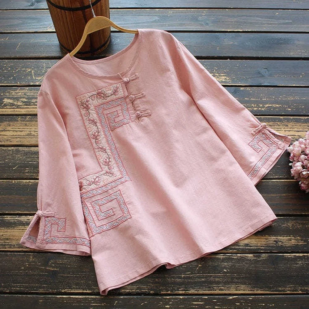 

2022 New Loose Large Shirt Women's Cotton Linen Shirt Retro National Style Top Round Neck Embroidered Chinese Traditional Blouse