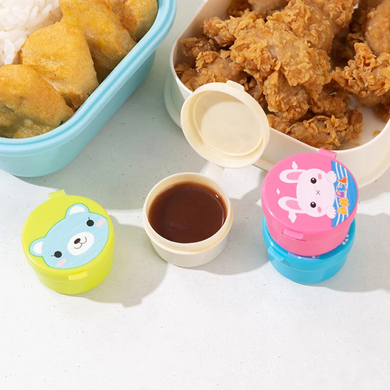 

3/4pcs Mini Condiment Squeeze Bottle Salad Dressing Ketchup Squeeze Jar Container Plastic Portable Lunch Box Sauce Spray Bottle