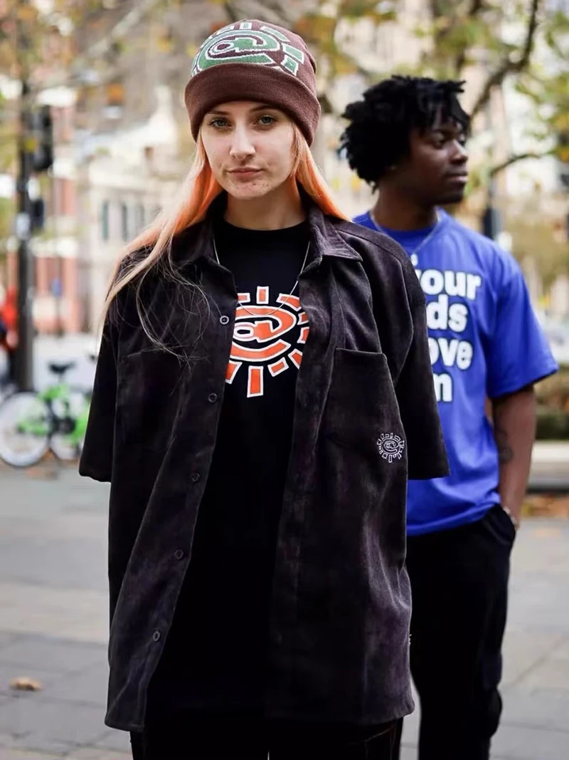 Рубашка Вельветовая с коротким рукавом и вышивкой от солнца