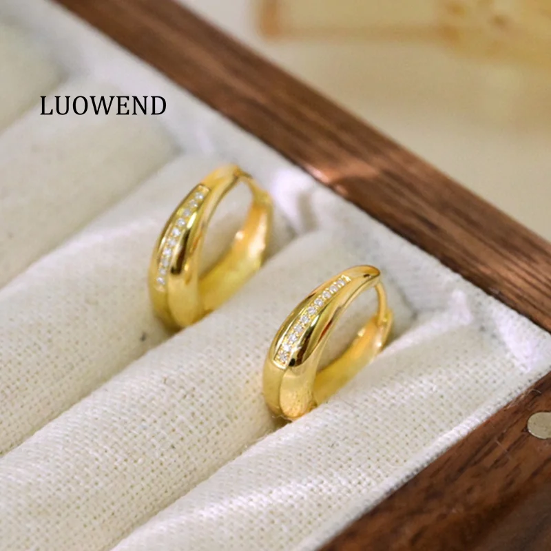 Фото Серьги LUOWEND из 100% белого/желтого золота 18 карат, классические простые серьги-кольца с натуральными бриллиантами для женщин, изысканные ювелирные изделия №1