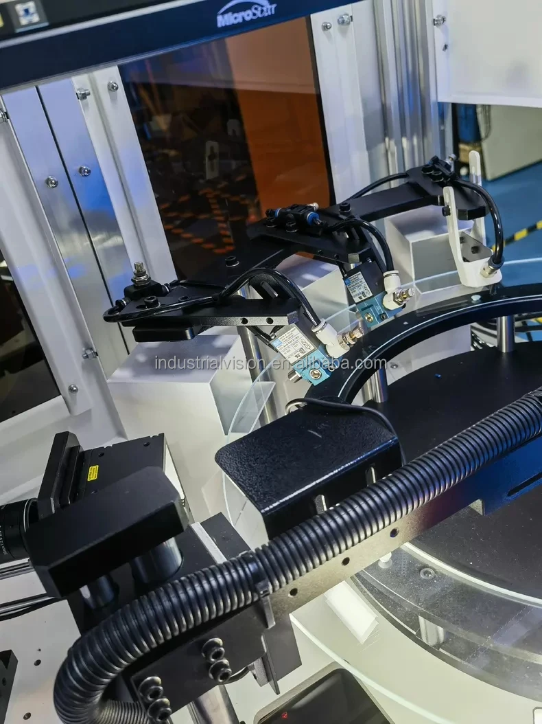 Промышленная камера BASLER Ace AcA1440-220um 1.6 МП USB 3.0 с глобальным затвором, монохромная CMOS-матрица IMX273, 227 кадровс (art.: 3920db782b043) - 3920db782b043