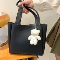 large black female shoulder bag luxury pu leather tote bag new bear decoration handbags womens top handle all match shopper bag