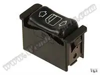 

Store code: MA1268206210 glass opening SALTERI left rear 190 W201 w1268206210