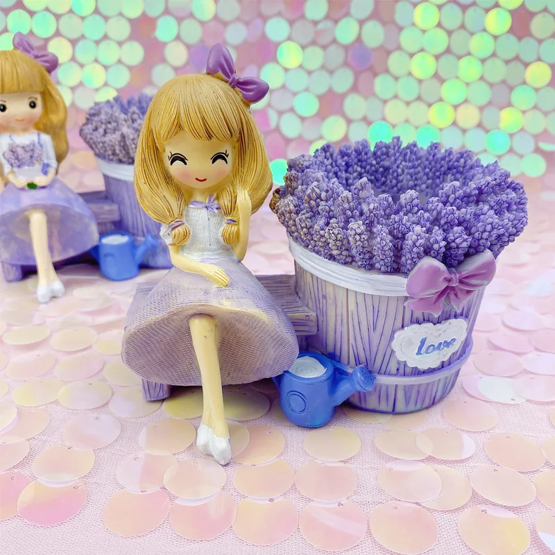 

Lavender Girl Pen Holder Decoration Creative Student Desktop Resin Decoration Decoration