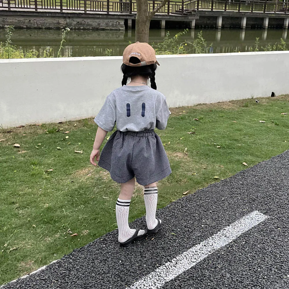 

Toddler Girls Outfits Sets 2022 Summer New Smiley T-Shirt Plaid Shorts Skirt Suit Casual Two-piece Set Girls Clothes 2-7 Years