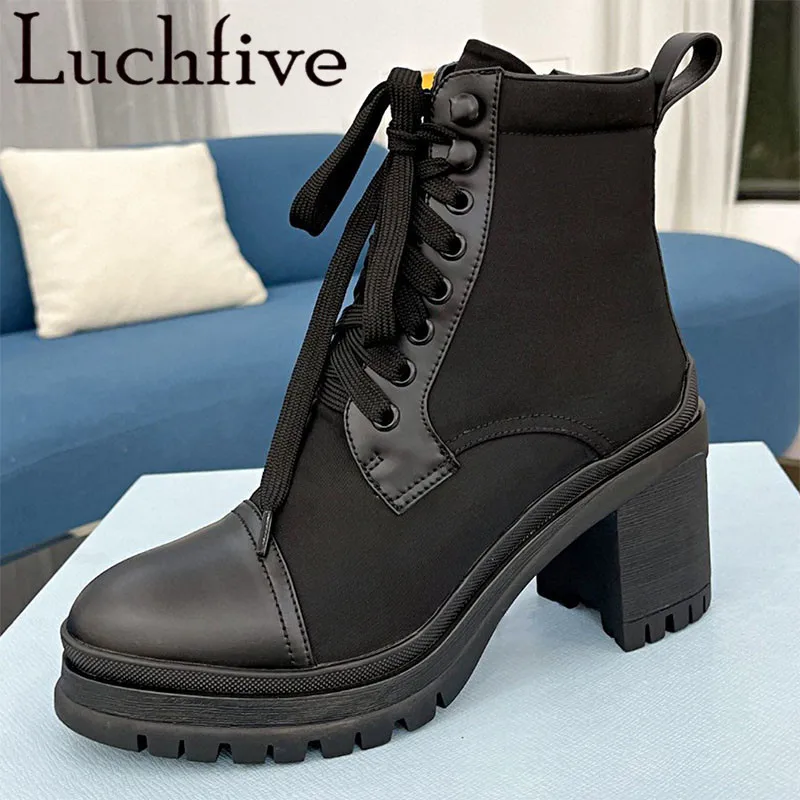 

Женские ботильоны на массивном каблуке, с круглым носком