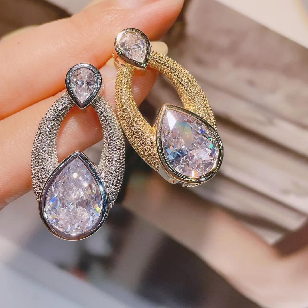 

Fashion Sparkling Cubic Zirconia Water Drop Long Dangle Wedding Earrings for Women Costume Jewelry Accessories bijoux E-1024