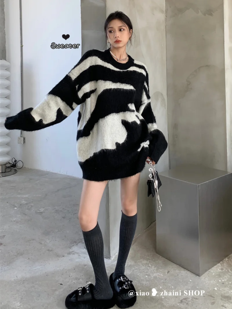 

WDMSNA Zebra Pattern Lazy Style Sweater Womens Autumn Winter Round Neck Puollover Knitwear Top Loose Long Sleeve Sueter Mujer
