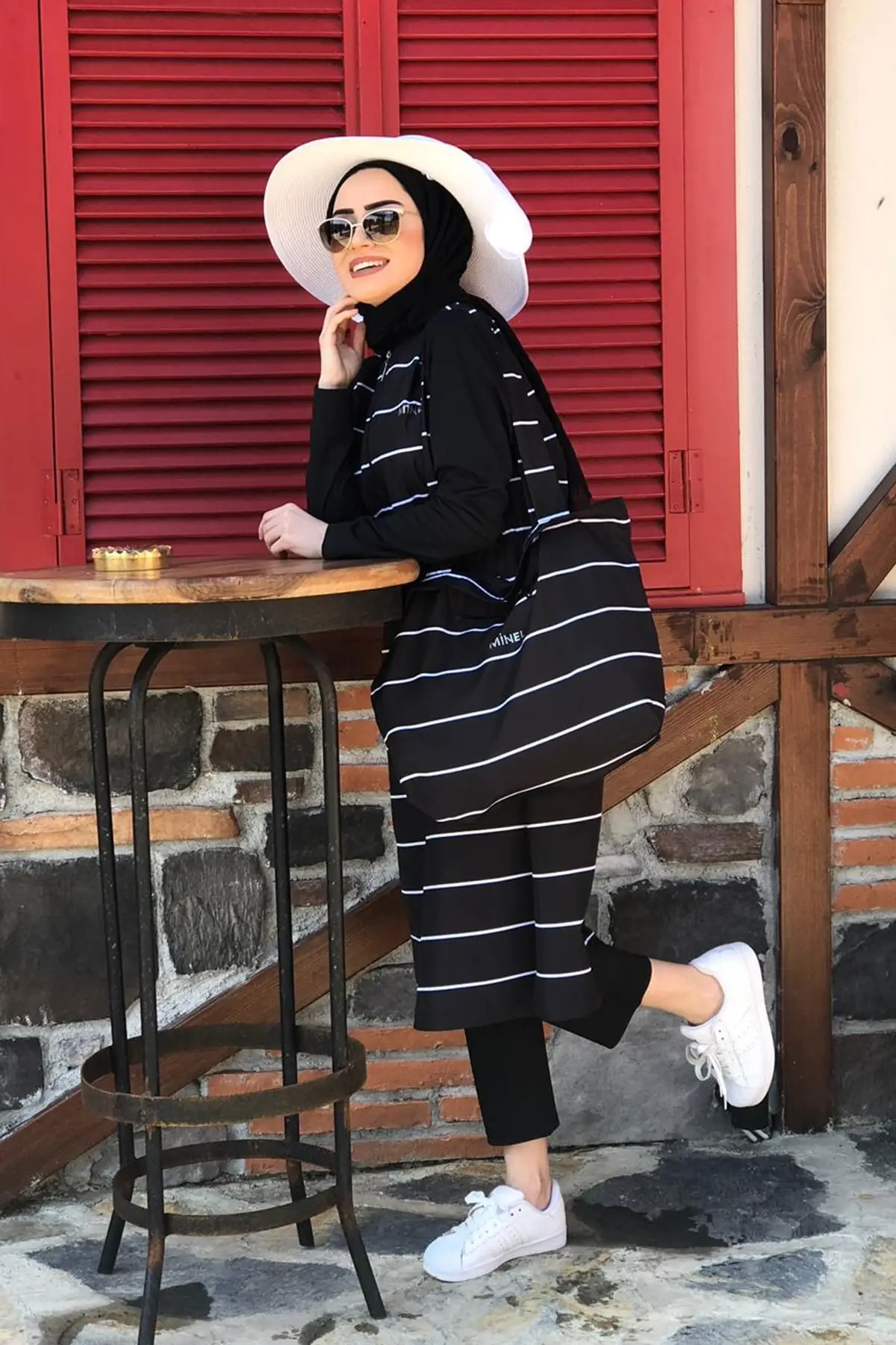 

Woman Burkini Muslim Swimsuits Swimwear Veiled İslamic Swimming Suit Modest Hijab Beachwear Ladies Fashion Sleeves Beach Turkey
